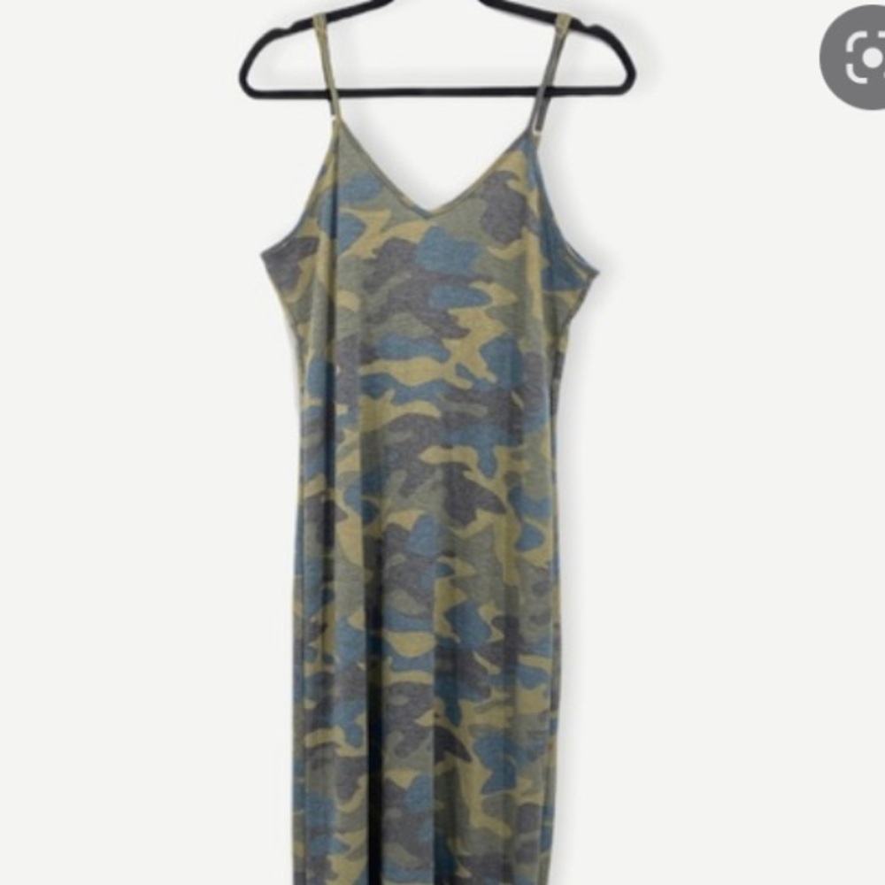 Three birds nest Camo Maxi Dress